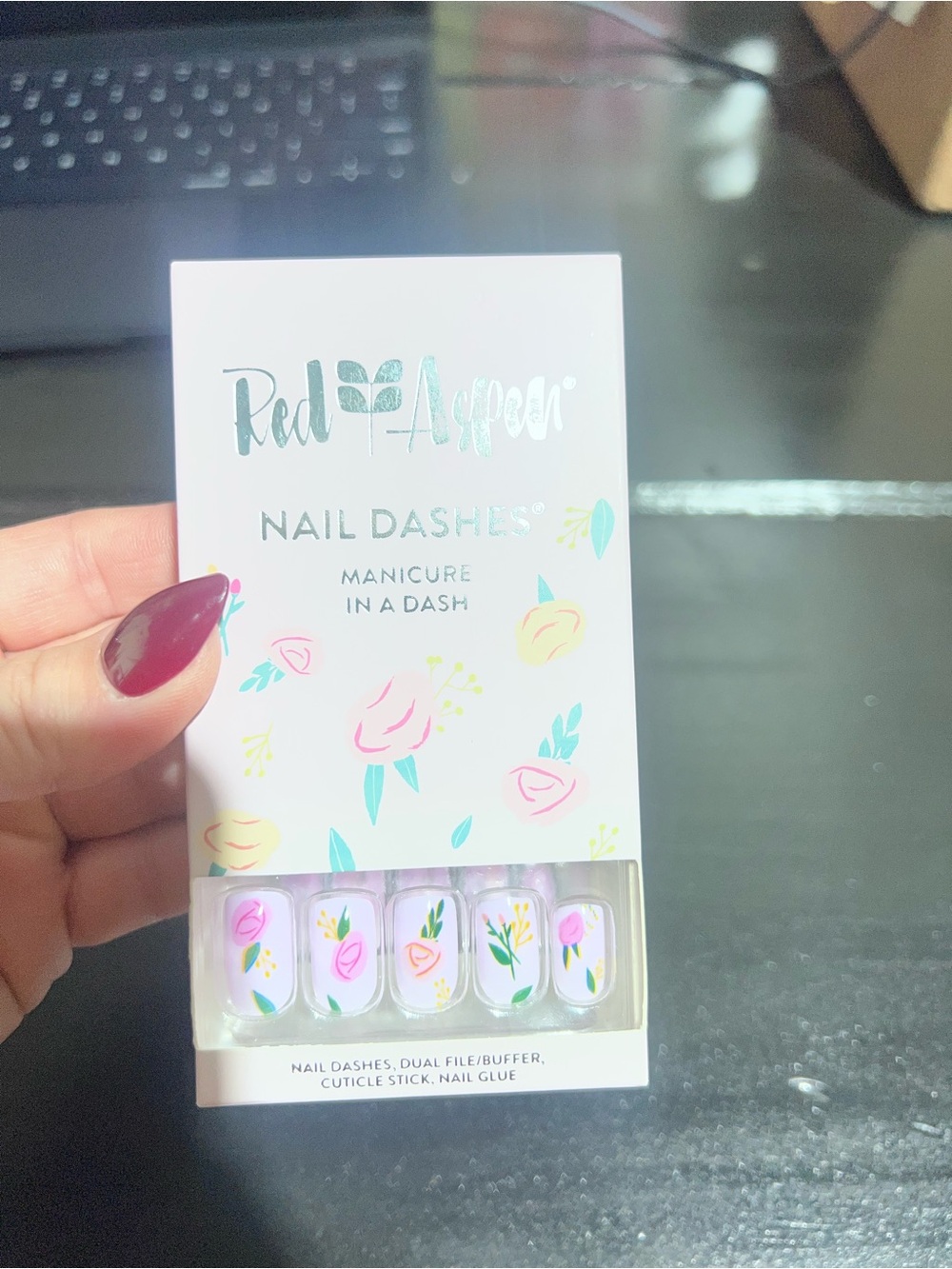 Red Aspen Pink Floral Nail Dashes - Ready-To-Apply Press-Ons